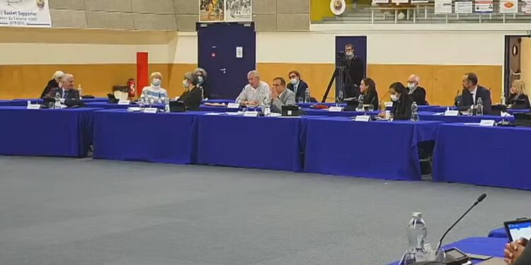 Guy Drut : élu conseiller municipal sur la liste d&rsquo;Ollier, l&rsquo;ancien champion et ancien condamné, quitte le navire