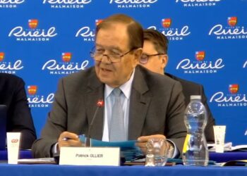 « ce sont exemples pour les jeunes qui sont attirés pour adhérer au club(…) si on n&rsquo;a pas d&rsquo;équipe qui brille, forcément le club stagne. J&rsquo;étais hier soir à l&rsquo;assemblée de la boxe, j&rsquo;ai vu qu&rsquo;il y a des jeunes qui ont envie d&rsquo;adhérer parce qu&rsquo;on a un champion de France, Hassan Amzile, depuis 8 jours, et que ça suscite des élans très forts dans les cités »