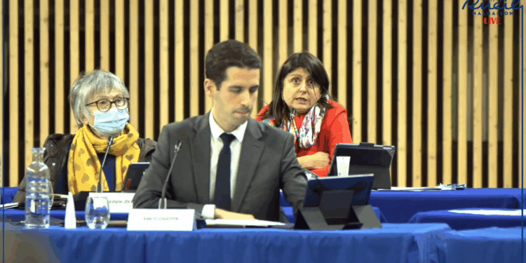 Débile et grotesque ! Une élue d&rsquo;opposition s’emporte contre l&rsquo;organisation par la mairie d&rsquo;un concours de photos… d&rsquo;animaux